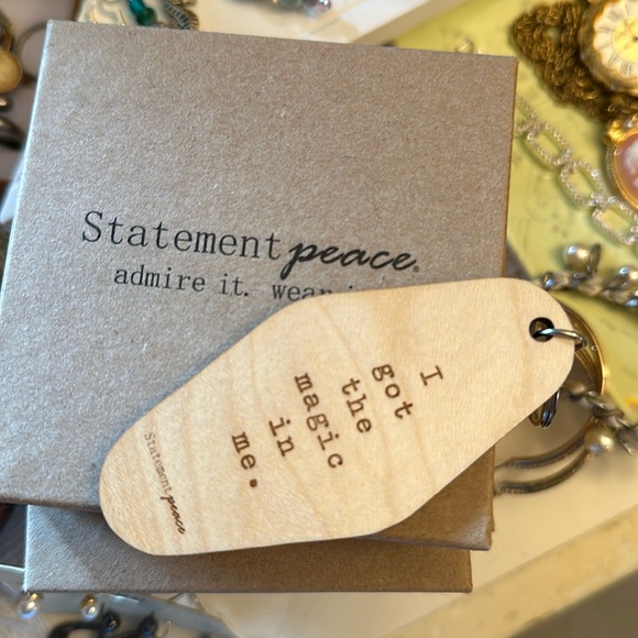 Handmade wood keychain - Picture 1 of 1